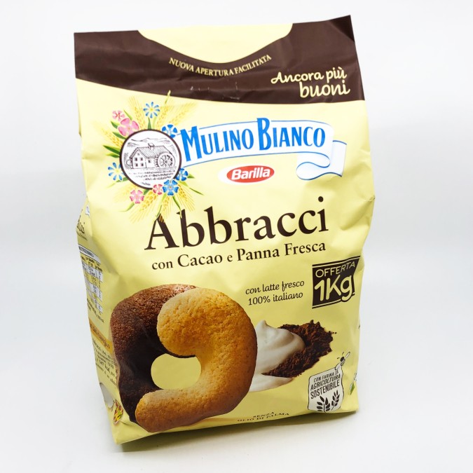 Mulino Bianco Abbracci con Cacao e Panna Fresca keksz  700g 